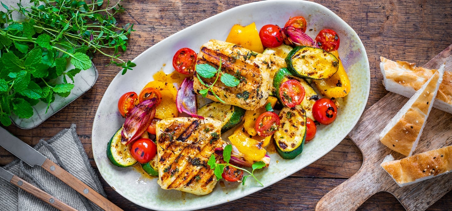 Marinierter Halloumi mit Grillgemuese Marinierter Halloumi mit Grillgemuese