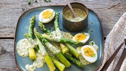 Spargel mit Sauce Hollandise