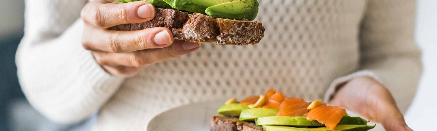 Avocado Lachs Brot